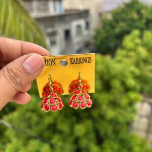 Prettiest golden hooks earring