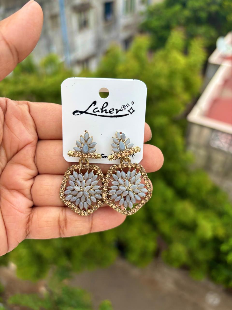 7147700a-f483-4490-b20b-0fc6685c20a3-2