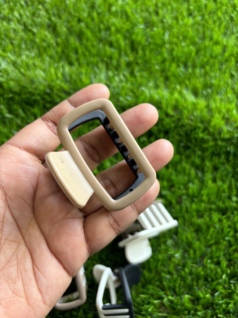 a2136880-26ff-41ae-9aac-c35bb7294be4-3