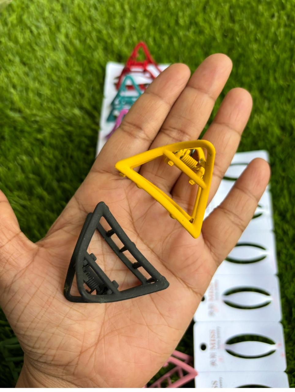 efb143a2-8f30-4631-9d7f-7d69af019584-3